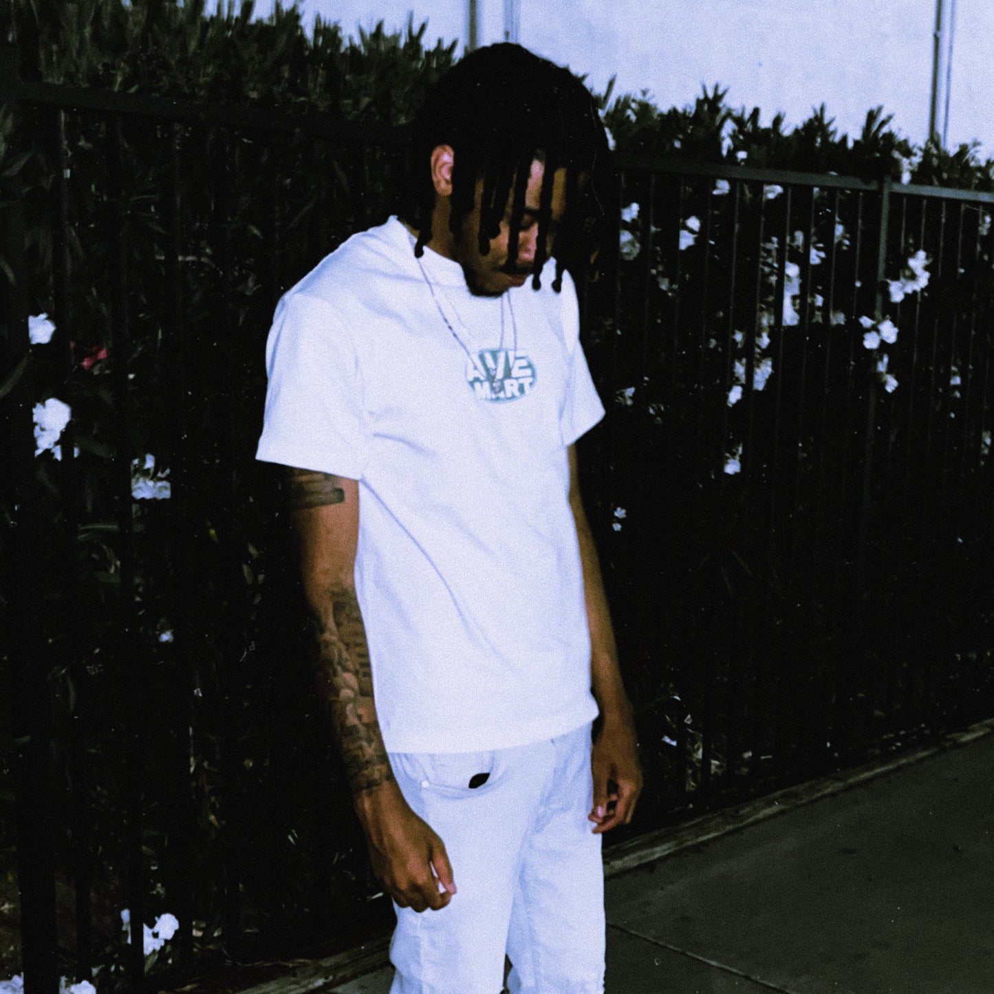 Ave Market Vices Tee